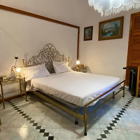 Buono Guest house *